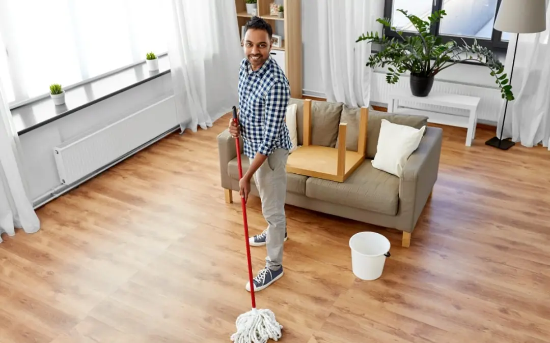 benefits hiring cleaning service